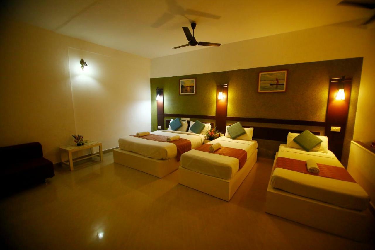 Green Palace Ayurveda Resort, Alleppey Alappuzha Luaran gambar