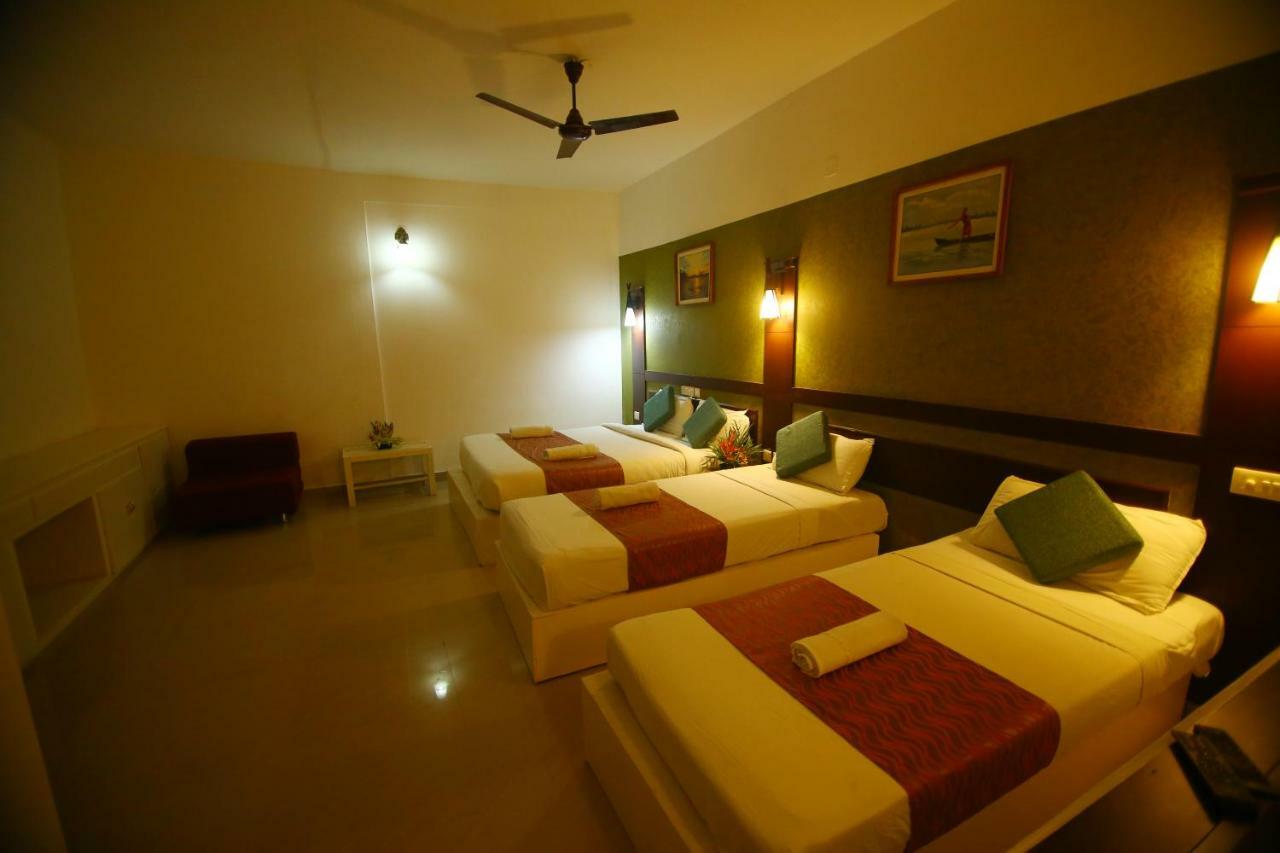 Green Palace Ayurveda Resort, Alleppey Alappuzha Luaran gambar