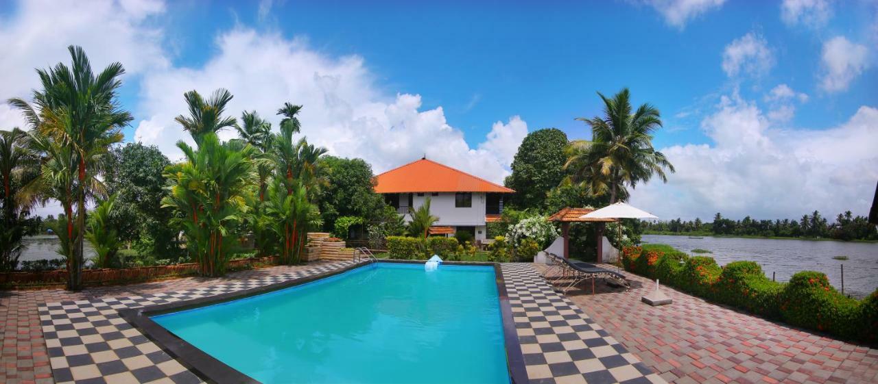 Green Palace Ayurveda Resort, Alleppey Alappuzha Luaran gambar